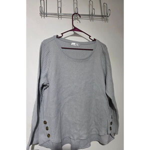 Women's 89th + MADISON‎ Gray Ribbed Long Sleeve Tee 2X with Brown Buttons